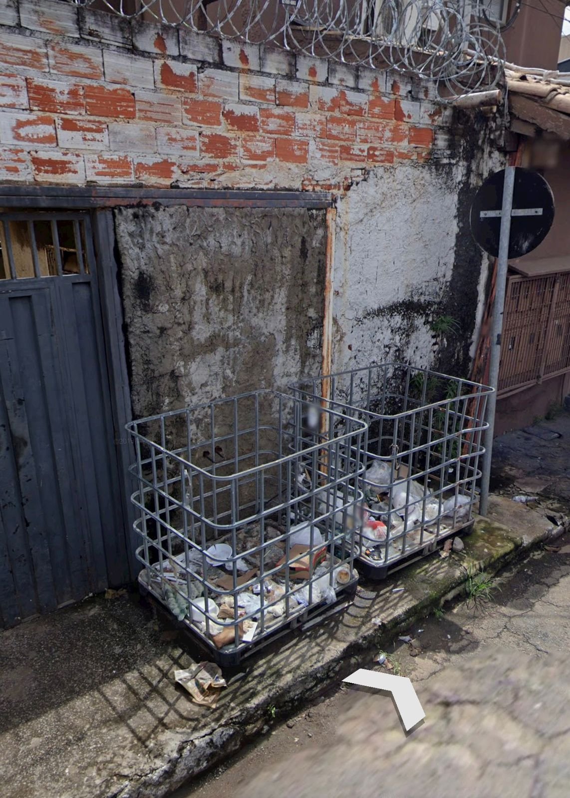 Rua 36 antes da revitalização