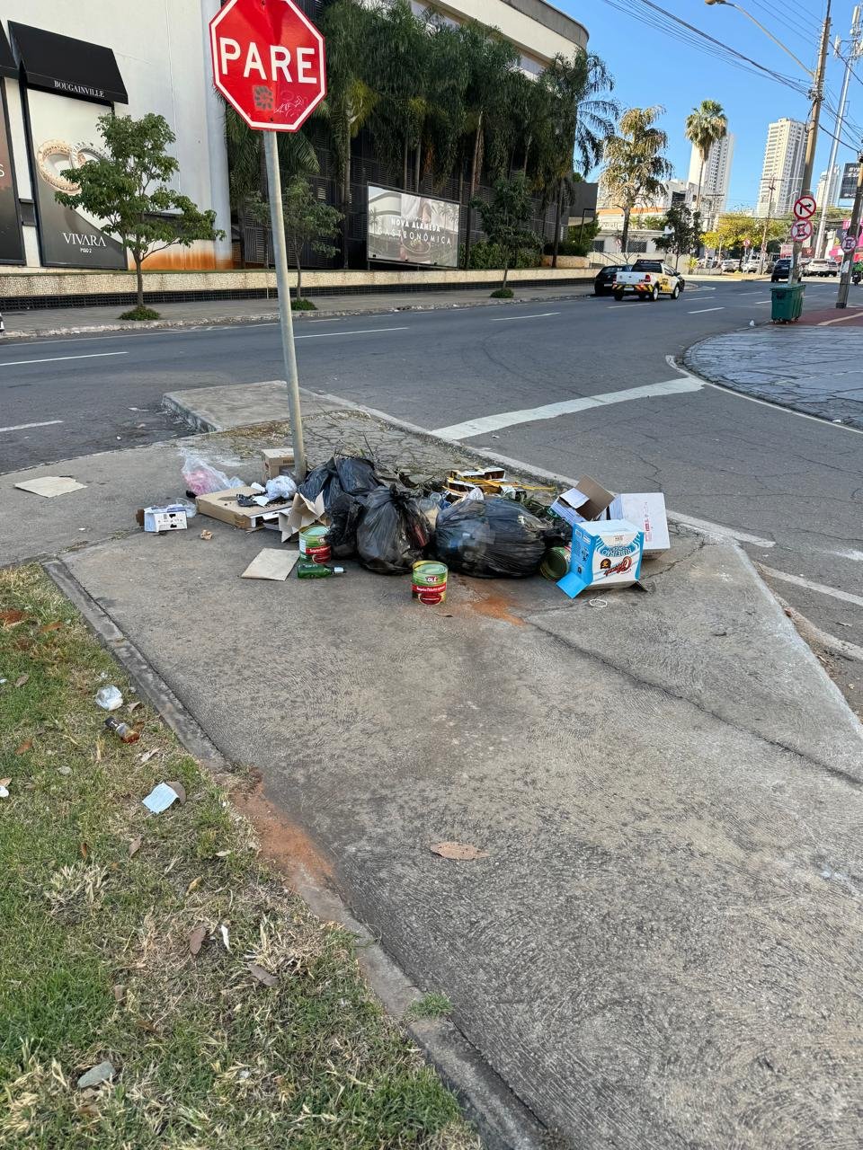 Rua 36 antes da revitalização